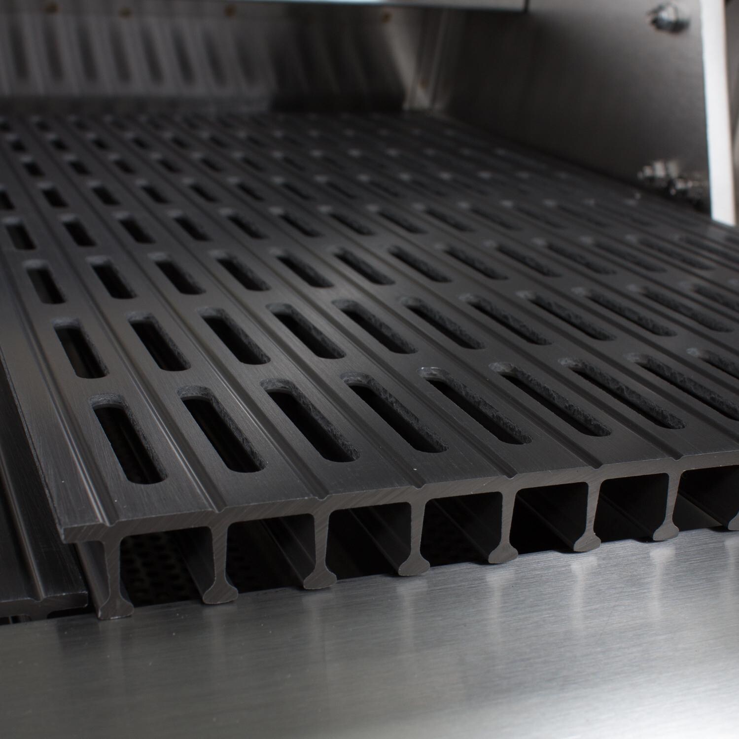 ProFire Professional Deluxe Series 27-Inch Gas Grill - SearMagic Grid Smooth Side thumbnail