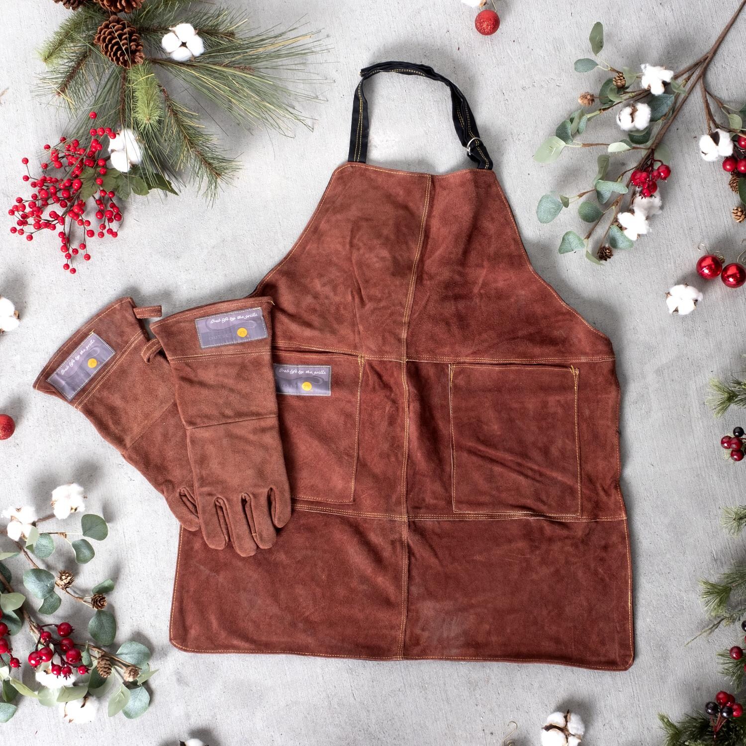 Outset Apron & Glove Gift Set BBQGuys