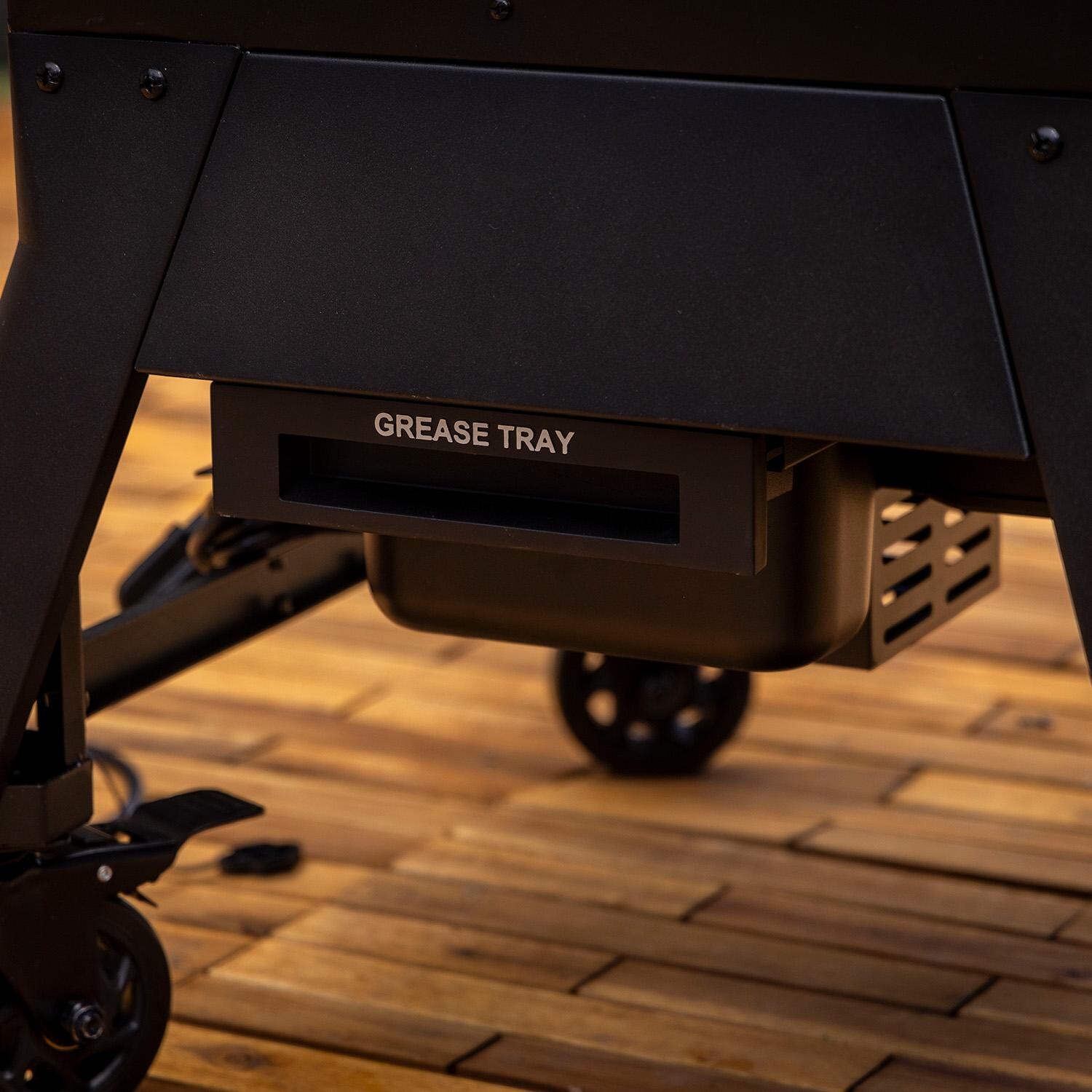 Pit Boss 11114 Navigator 3-Series Vertical Pellet Smoker - Grease Tray - Detail thumbnail