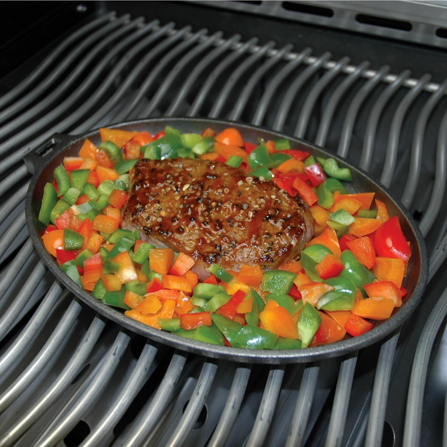 Napoleon Cast Iron Skillet w/ Removable Handle - 56003