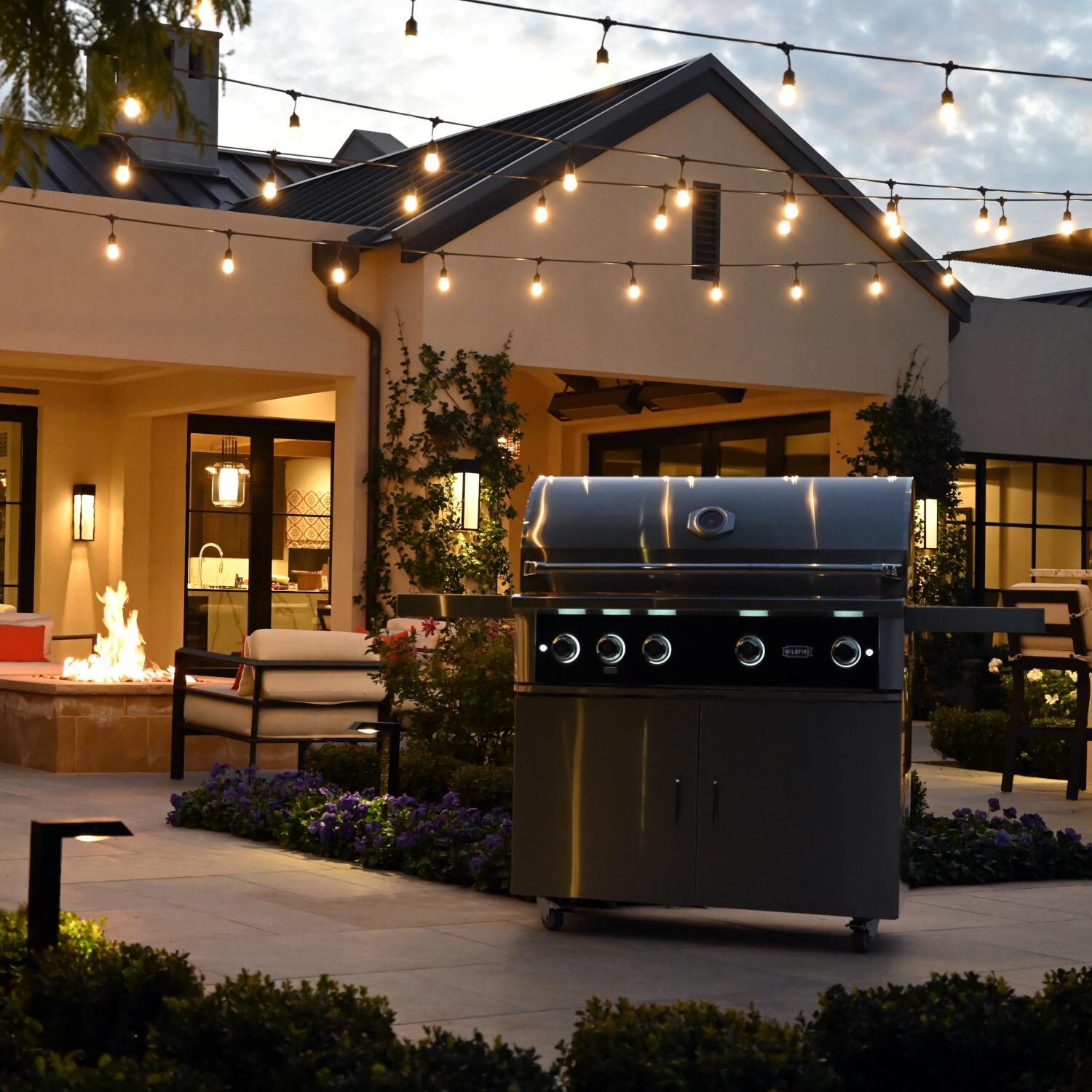 Wildfire WF-CART42-CGG 42-Inch Grill Cart - With Grill thumbnail