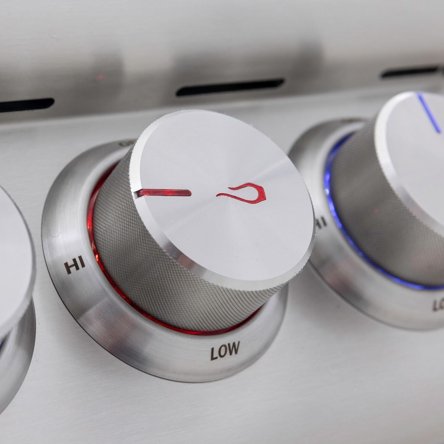 Blaze BLZ-4LTE3-NG 32-In Natural Gas Grill - Knob - Off and On View - Detail thumbnail