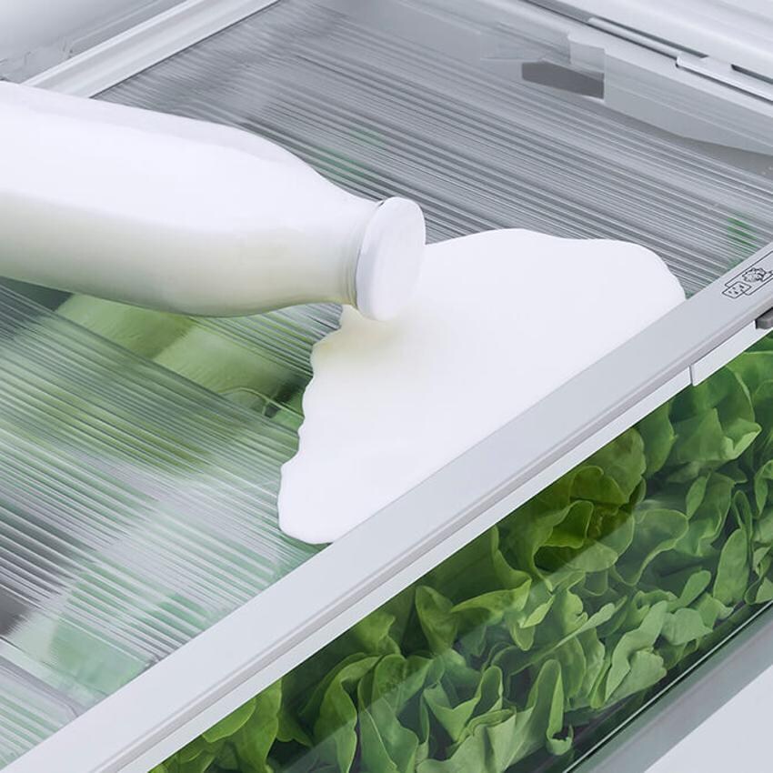 Fisher Paykel - RF1702DRUB5 - ActiveSmart 17.1 Cu. Ft. Refrigerator W/ Water Dispenser - Black Stainless Steel - Spill-Safe Glass Shelf thumbnail