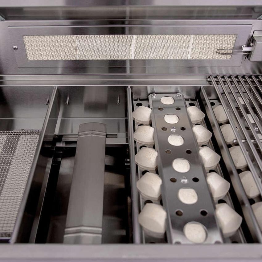 Summerset SIZPRO32-LP Sizzler Pro 32-Inch 4-Burner Propane Grill W/ Rear Infrared Burner - Interior thumbnail