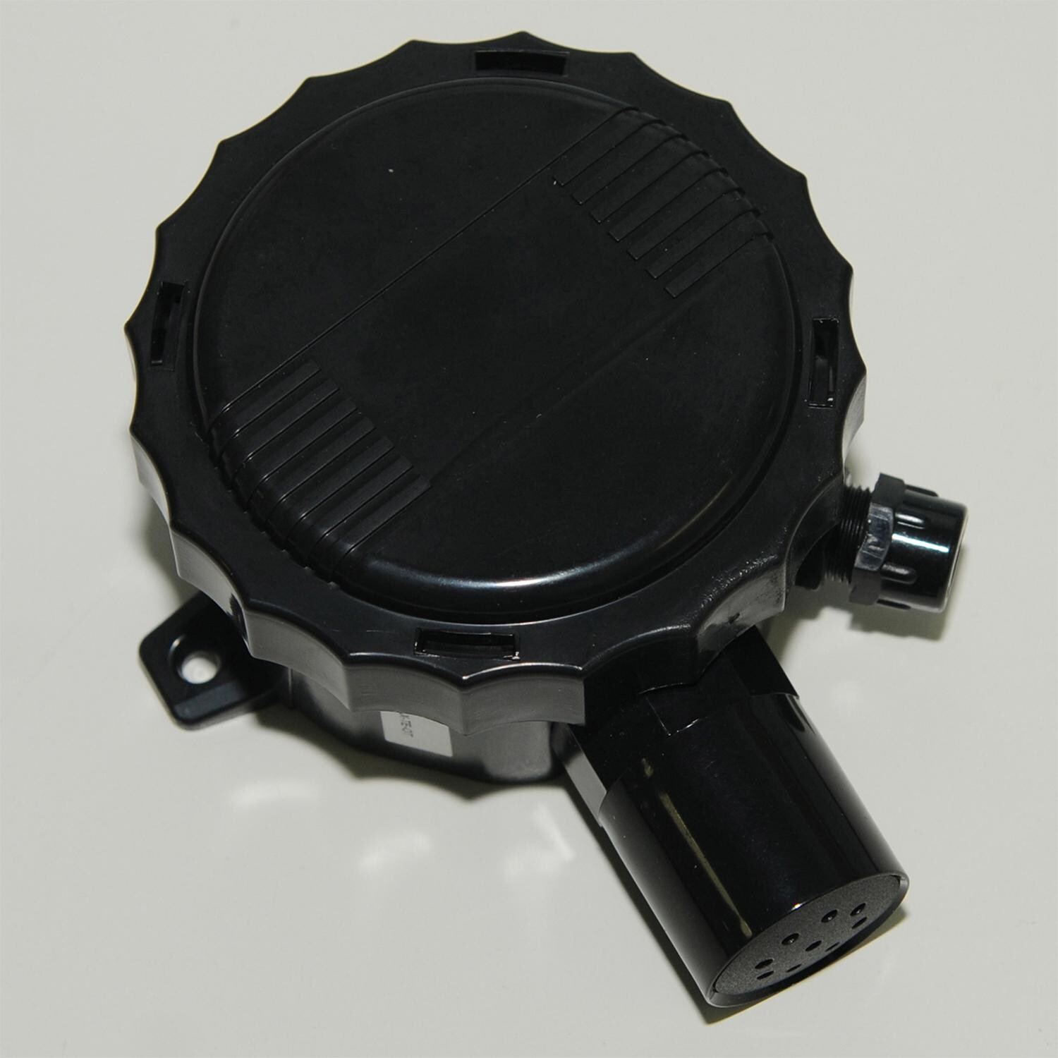 Solaira SMaRT Remote Temperature Monitor for SMaRT 34AMP Dual Voltage Control System - SMRTVTEM-R thumbnail