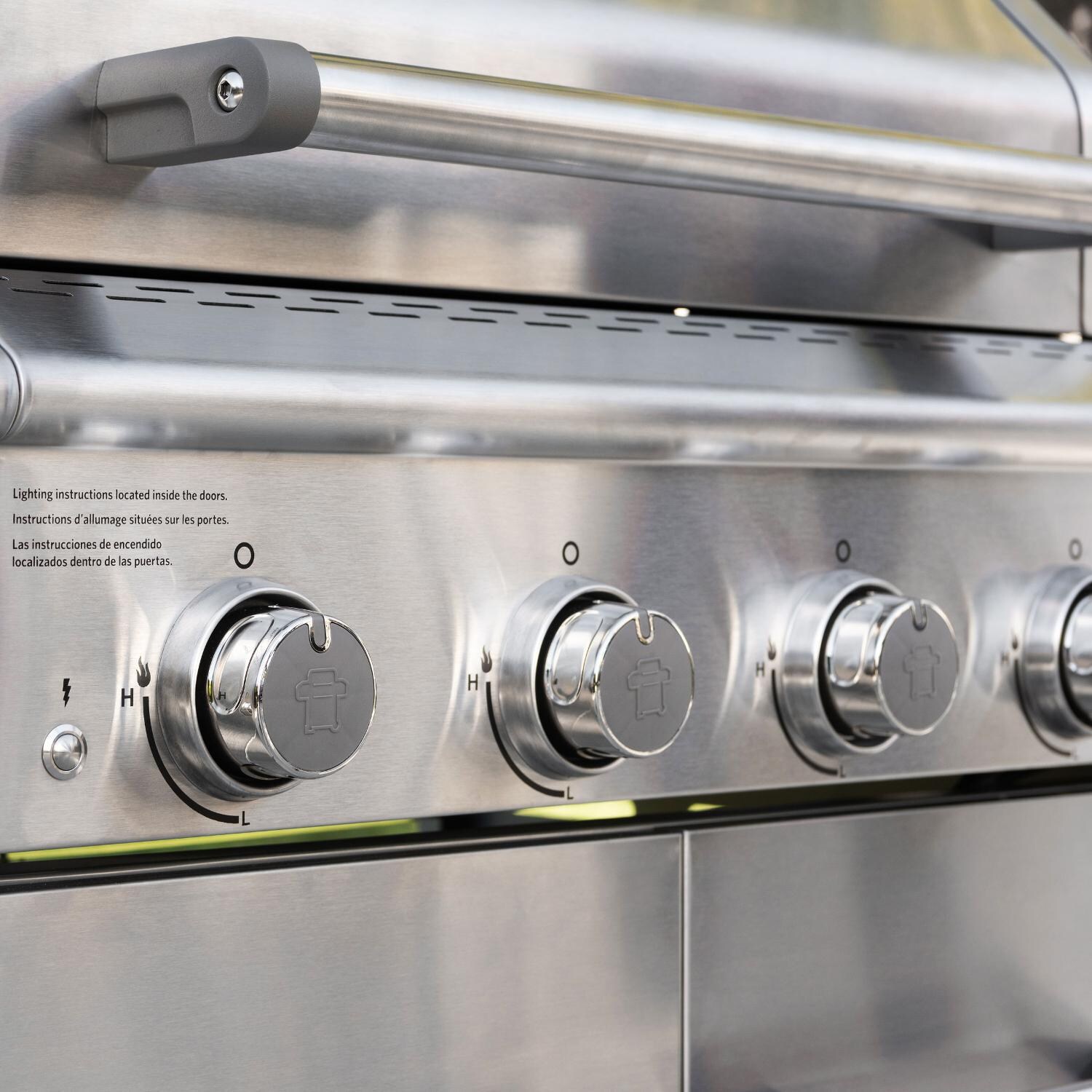 Nexgrill - 720-0958AE - Deluxe 27-Inch Propane Gas Grill On Cart With Infrared Side Burner - Control Panel thumbnail