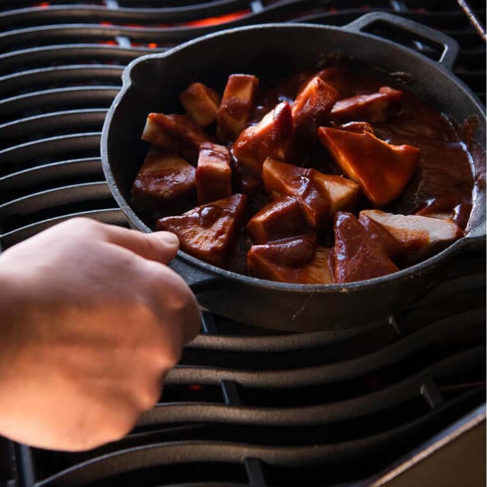 Napoleon 56053 Cast Iron Frying Pan - Lifestyle thumbnail