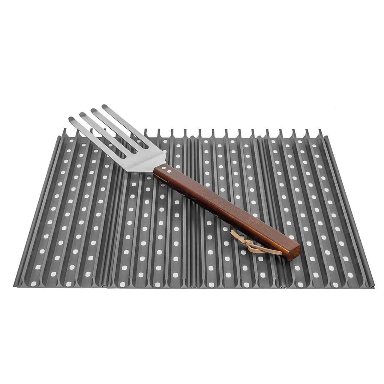GrillGrate 4-Panel Replacement Grill Grate Set For Weber Spirit 200 Gas Grills With Grate Tool thumbnail
