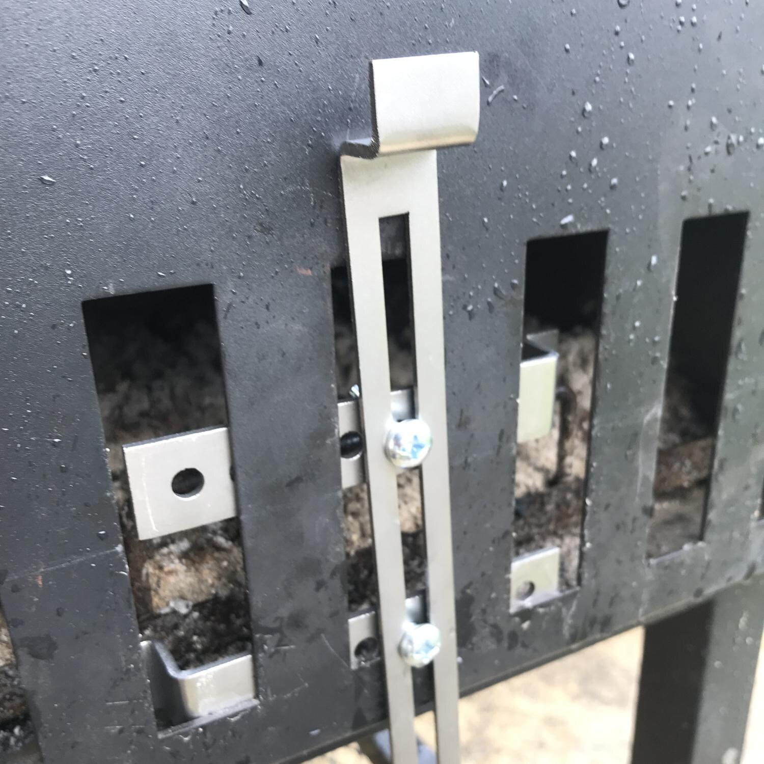 Perfect Draft - PD-005 - Universal Hook - Mounted View Outside thumbnail