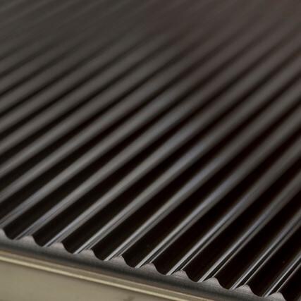 Maverick E-50S Char B Que Electric Grill With Windscreen & Warming Rack - Ribbed Ceramic Cooking Glass Detail thumbnail