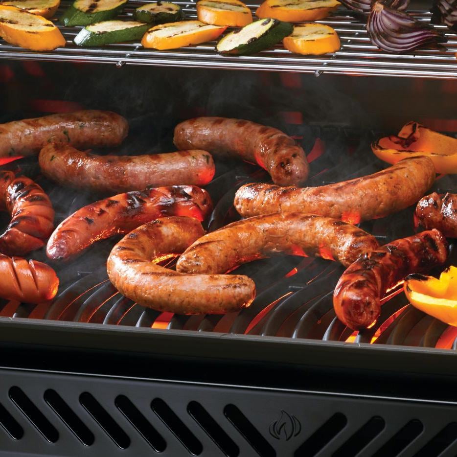 Napoleon Rogue PRO 625 5-Burner Propane Grill w/ Infrared Side