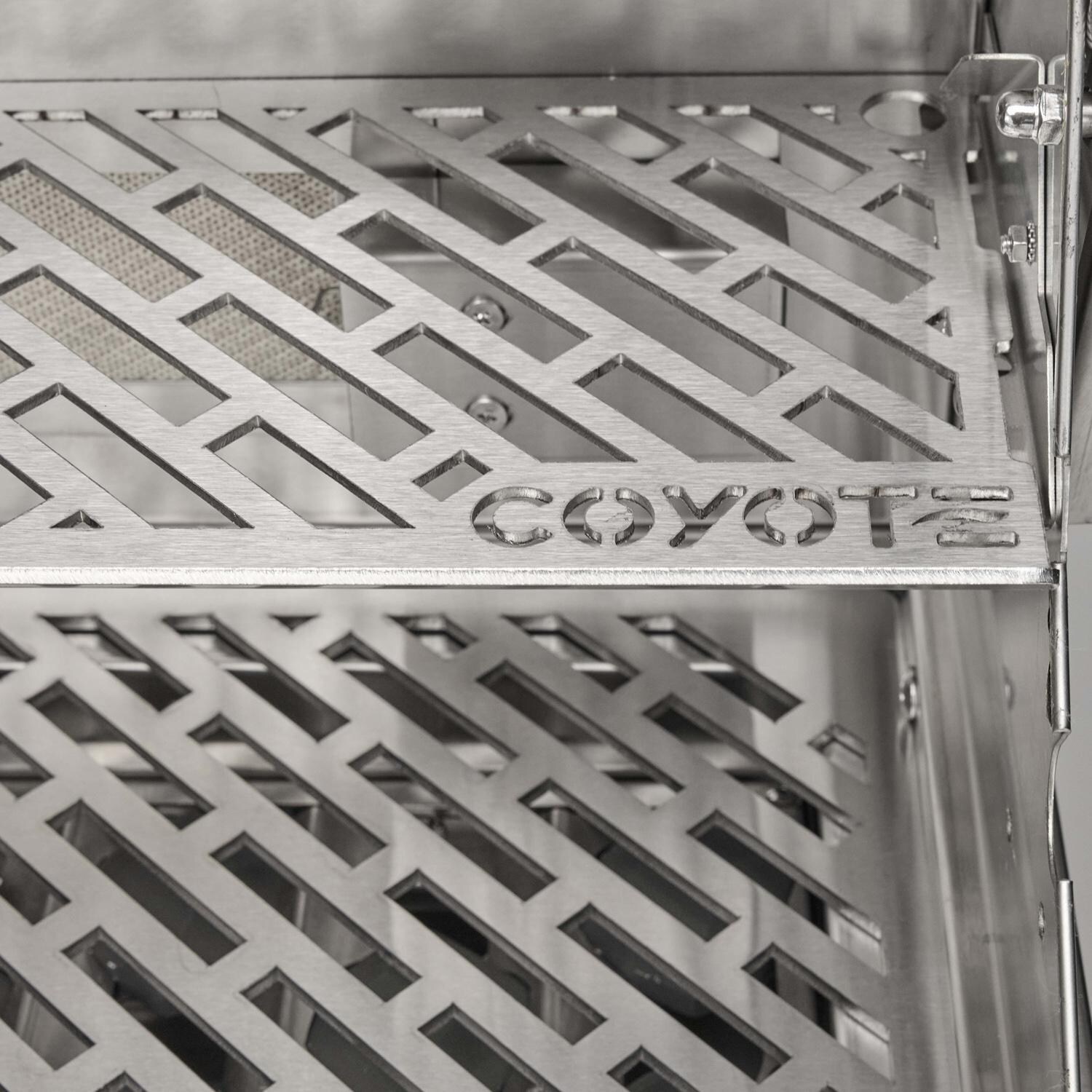Coyote Outdoor Living 30 Inch SL-Series Built-In Natural Gas Grill - Grates - Detail thumbnail