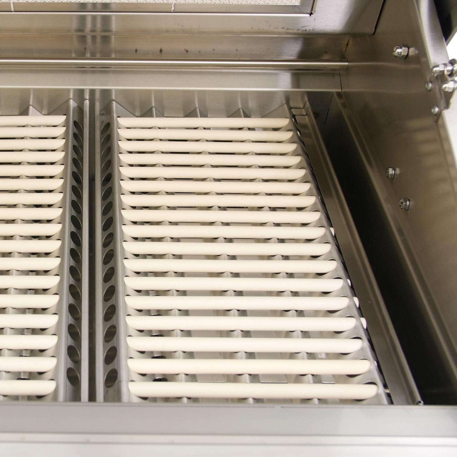 DCS BH1-30-N Series 7 30-in 2 Burner Built-In Natural Gas Grill w/ Integrated Smoker Box & Independent Burner - Ceramic Rod Flame Tamers Shown In Grill - Detail thumbnail