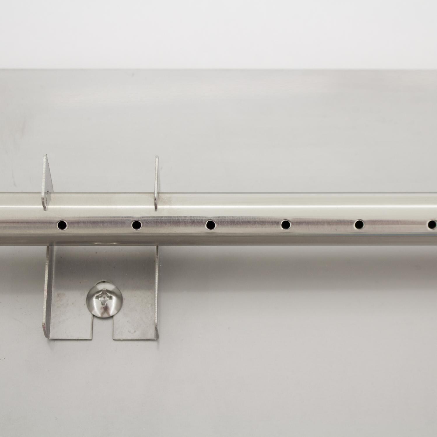  BBQGuys Signature Series 36-Inch Rectangular Propane Flat Pan With H-Burner - Burner Detail thumbnail