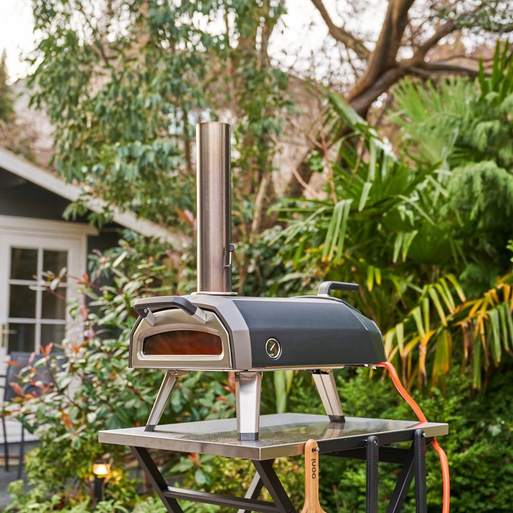 Ooni UU-P25100 Karu 12G Multi-Fuel Portable Pizza Oven - Side View thumbnail