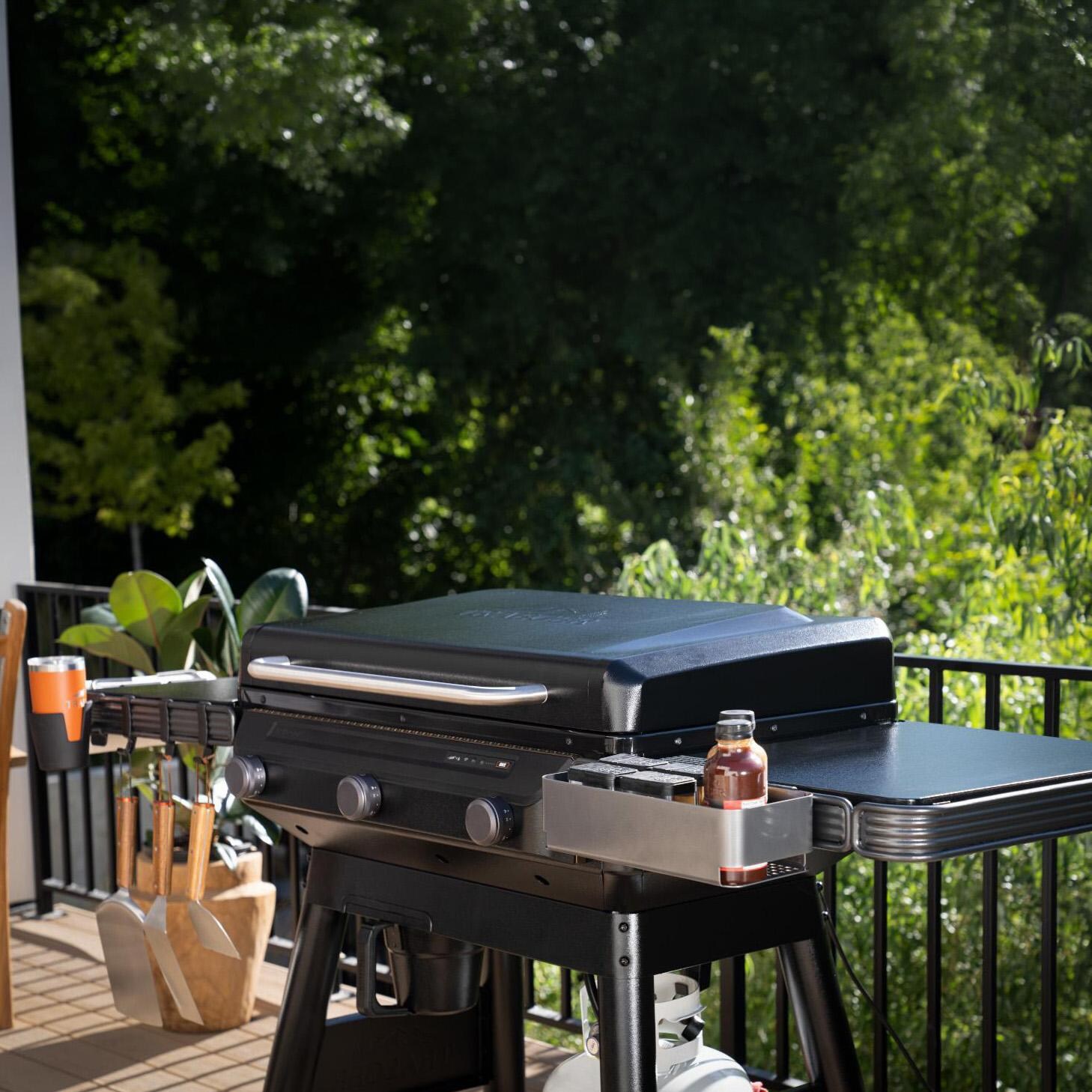 Traeger Flatrock 3 Zone Propane Griddle 4 Pc Bundle - On Patio Closed - Lifestyle thumbnail
