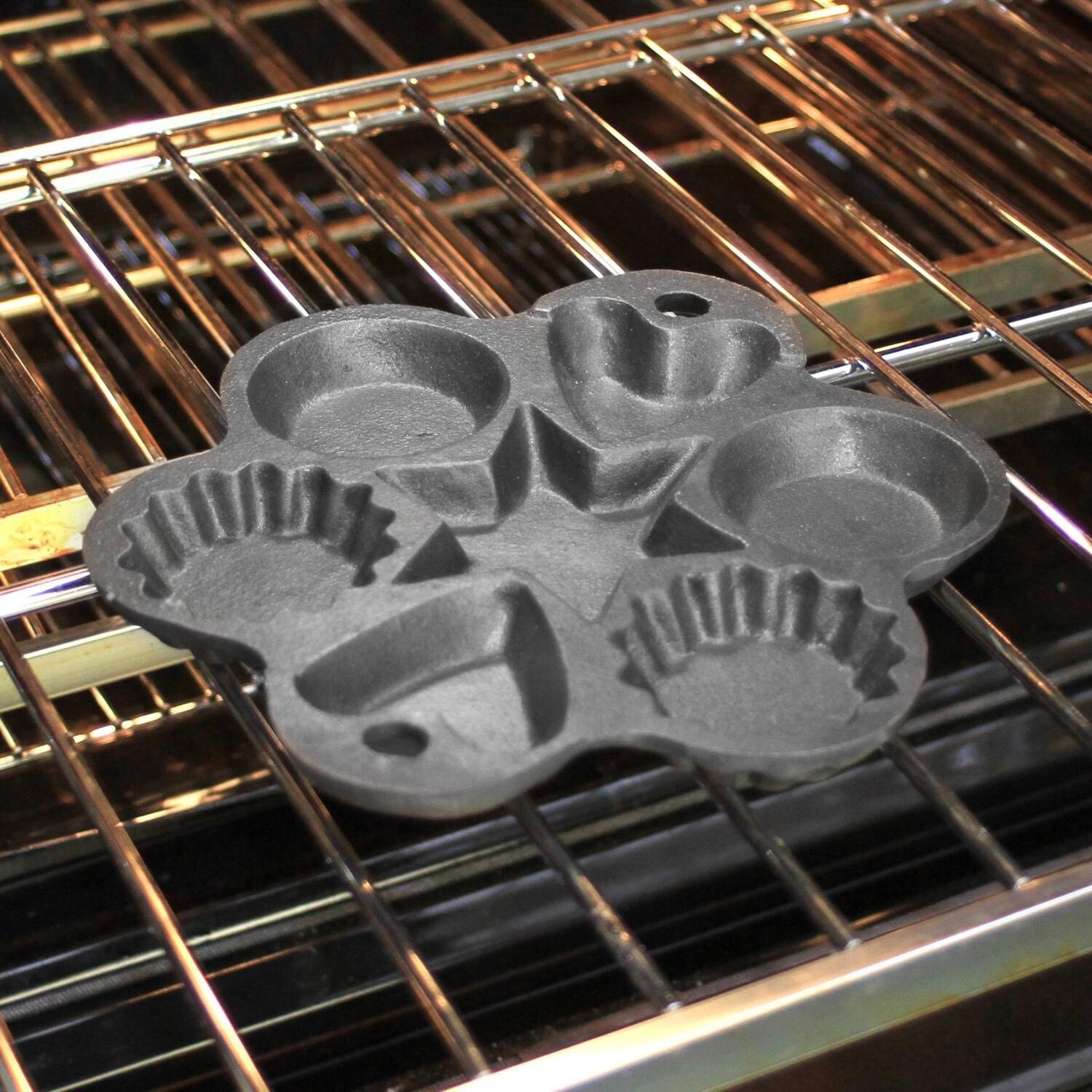 Cajun Cookware 8-Inch Unseasoned Cast Iron Muffin Pan With Shape Molds - Lifestyle View thumbnail