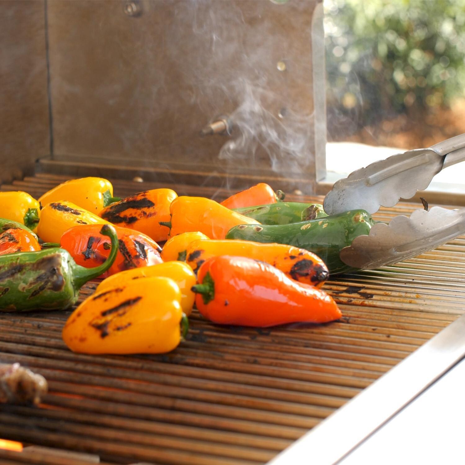 PGS S36TNG T-Series Commercial 39-Inch Built-In Natural Gas Grill With Timer - Grilling Peppers