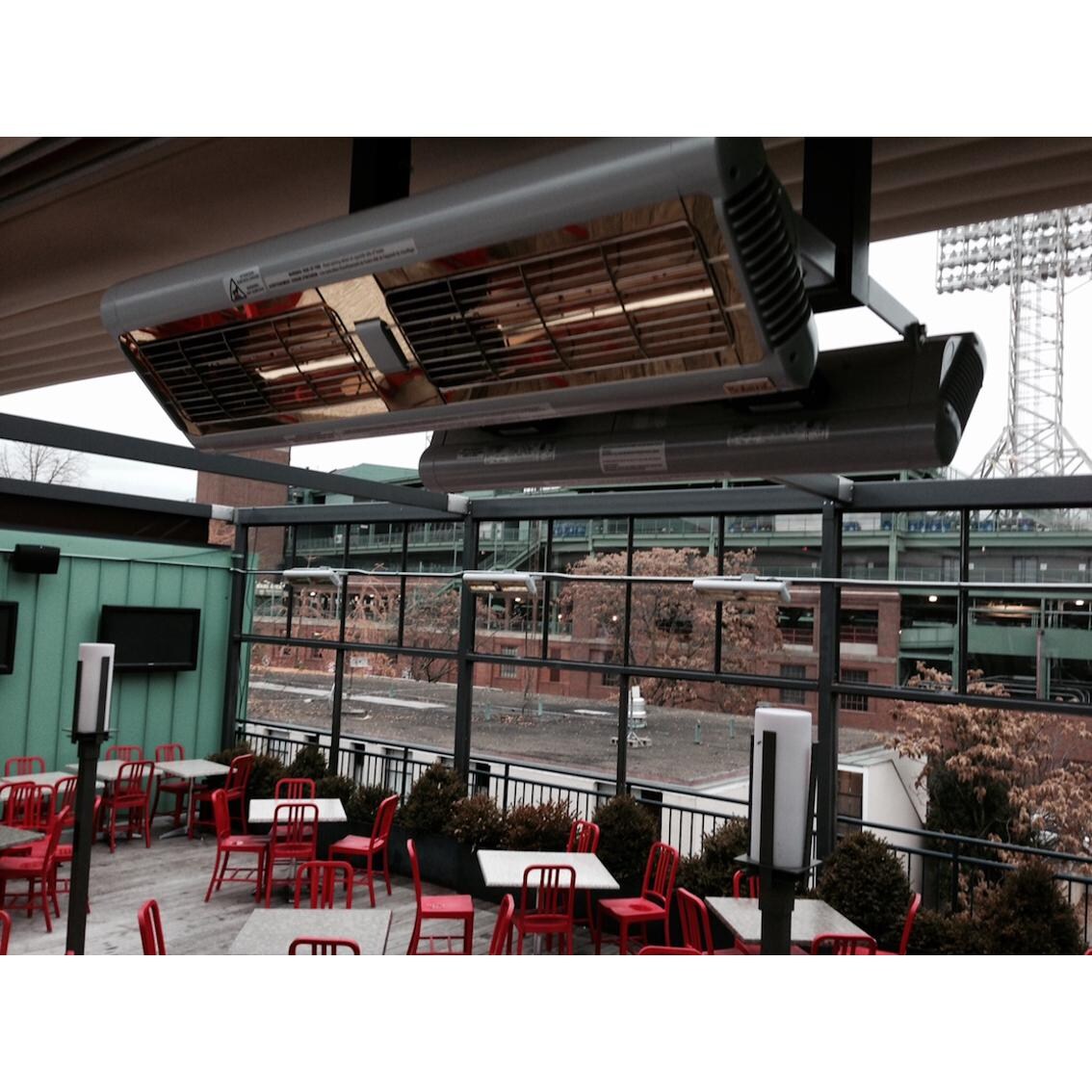 Solaira Alpha Series H2 Electric Patio Heater - Lifestyle thumbnail