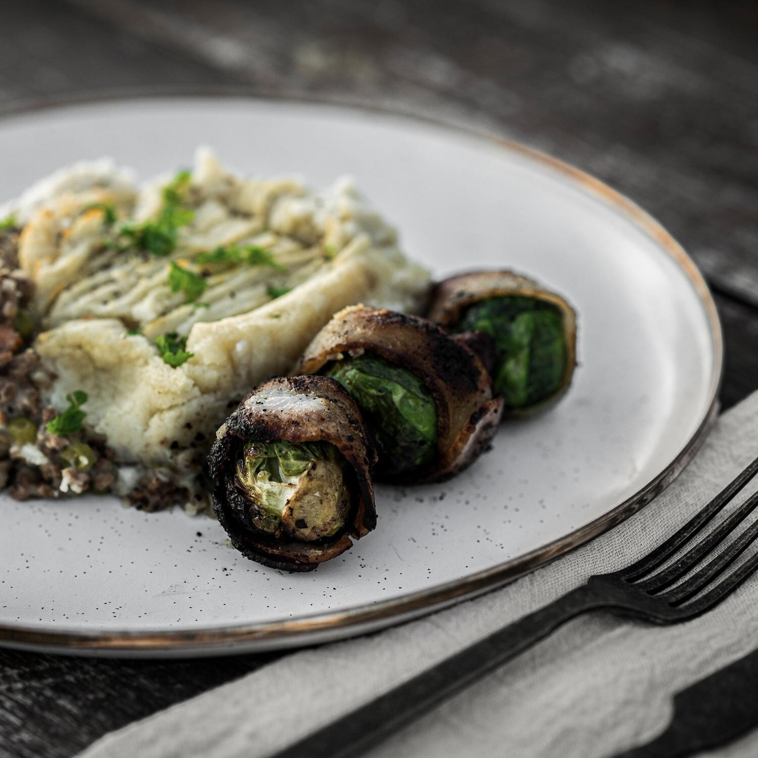 Barebones Living CKW-391 Enamel Deep Plate Set - Set of 2 - Eggshell - Lifestyle thumbnail