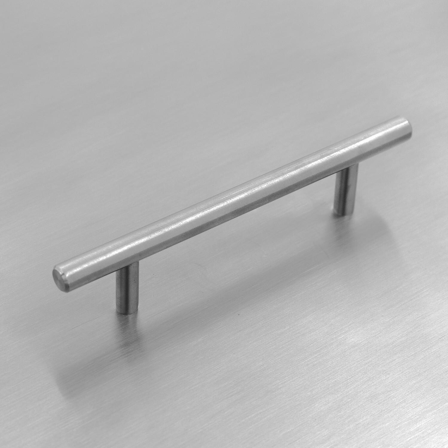 BBQGuys Signature Series 22-Inch Round Pan Cover - Stainless Steel - Handle Detail thumbnail