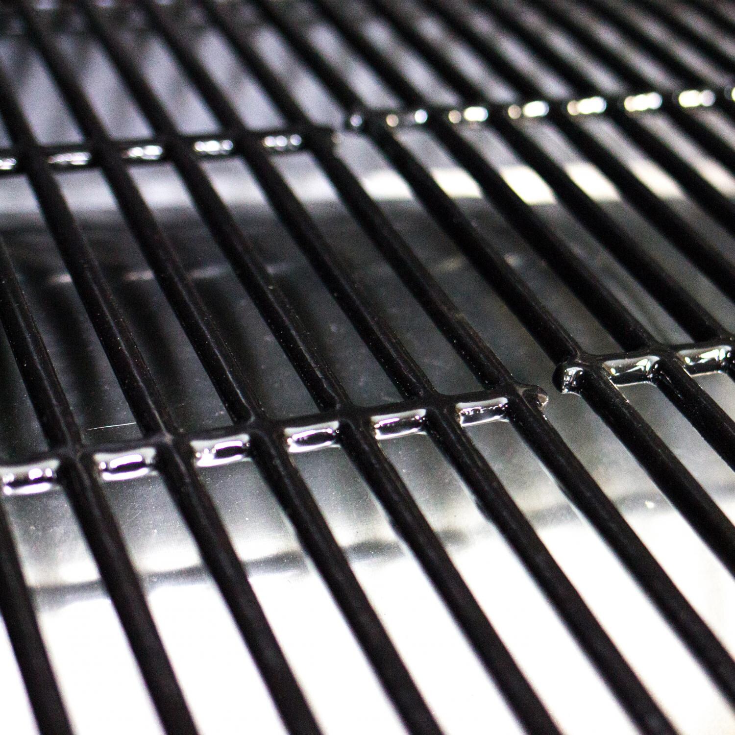 Louisiana Grills LG700 Pellet Grill On Cart - Cooking Grate Detail thumbnail