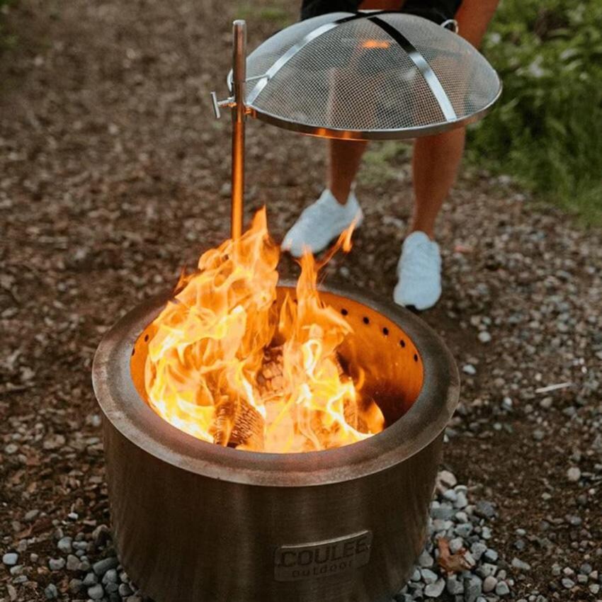 Coulee CSS-0024 Colorado XL Spark Screen - Spark Screen In Use (Fire Pit Sold Separately) thumbnail