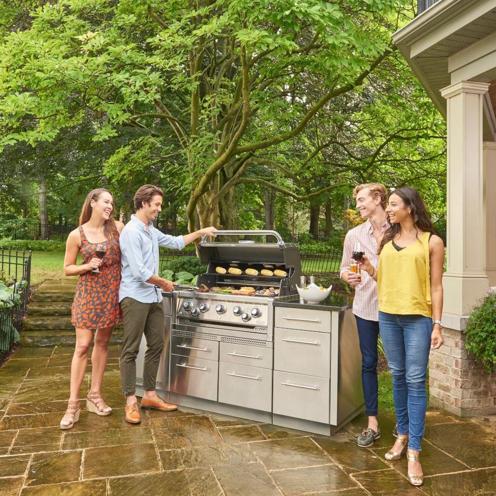 Broil King 896844 Imperial S 590i 5-Burner Propane Gas Grill Center With  Rotisserie & Side Burner - Stainless Steel - Lifestyle thumbnail
