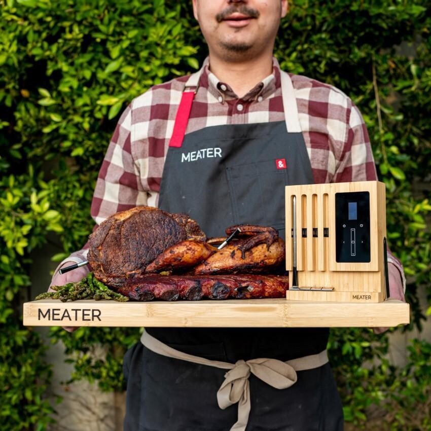 MEATER Block OSC-MT-MB01 WiFi Smart Meat Thermometer - Finished Product - Lifestyle thumbnail