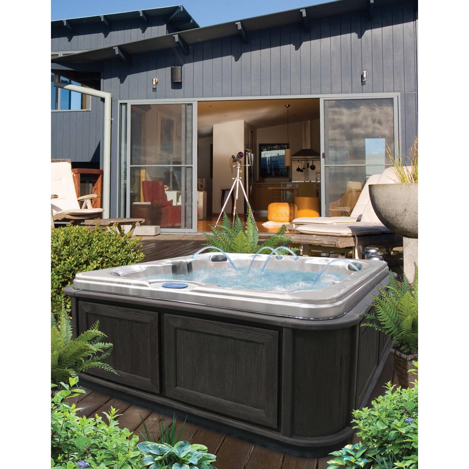 OC 6 Person Bench 240V Hot Tub Spa With 90 Jets Smoke Base / Snow