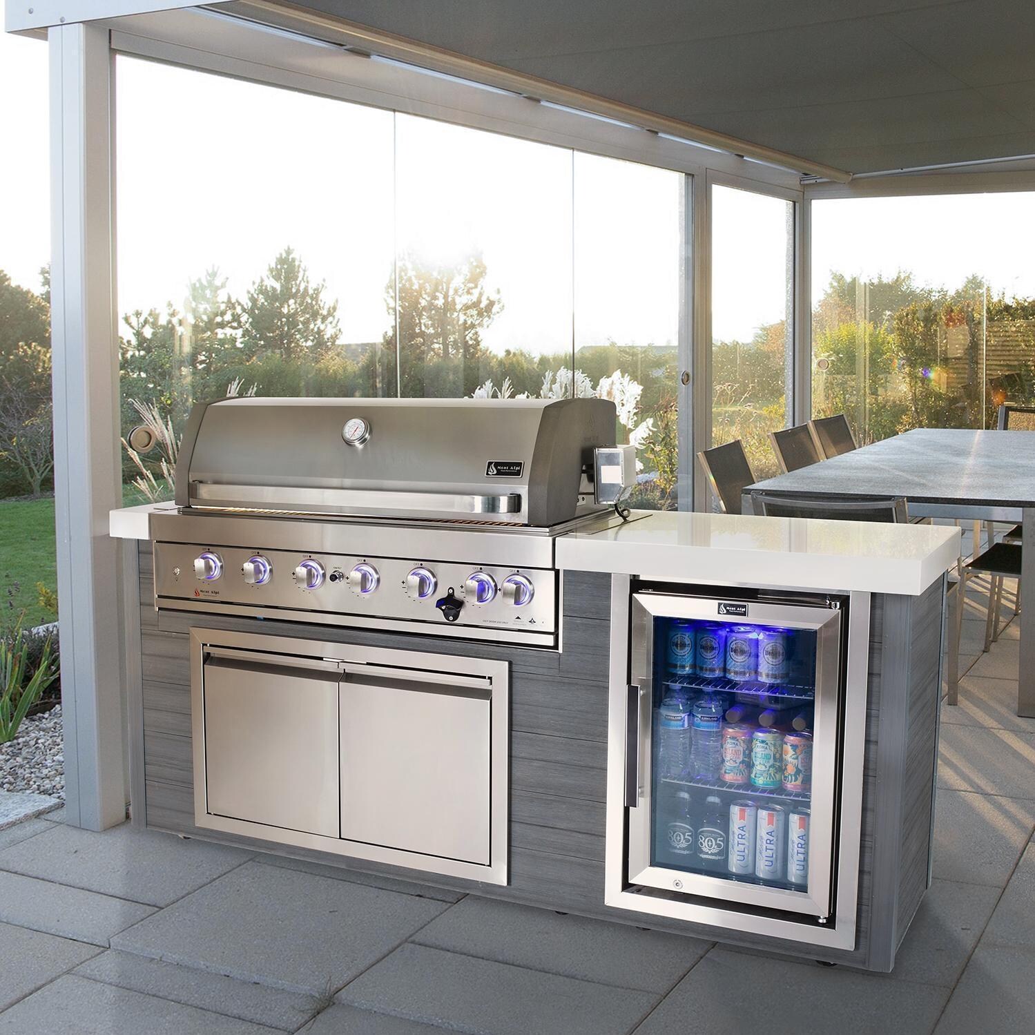 Mont Alpi MA805-AW 6-Burner Stainless Steel Art-Wood Natural Gas Island Grill - Lifestyle thumbnail