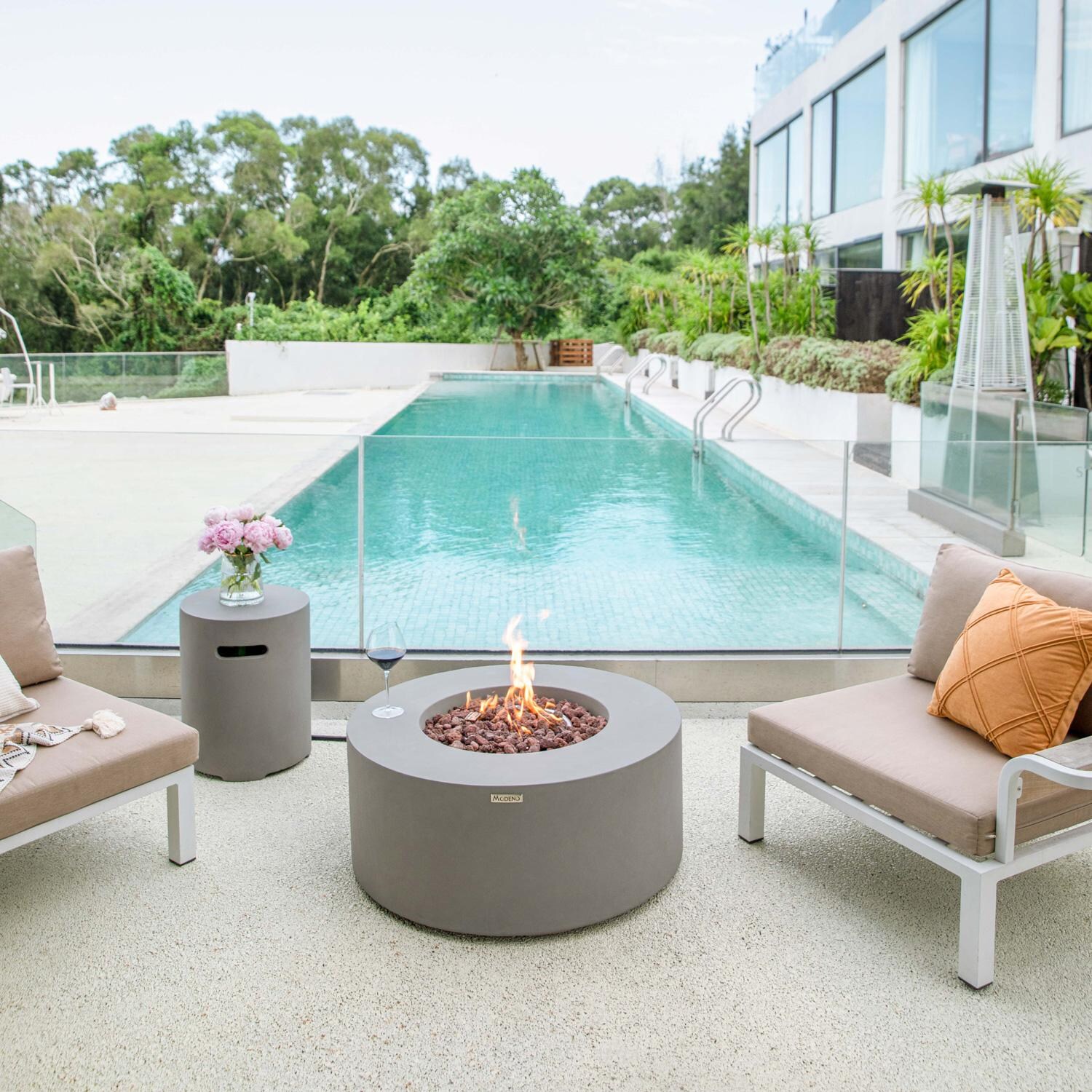 Modeno Tramore 34 Inch Round GFRC Concrete Natural Gas Fire Pit Table