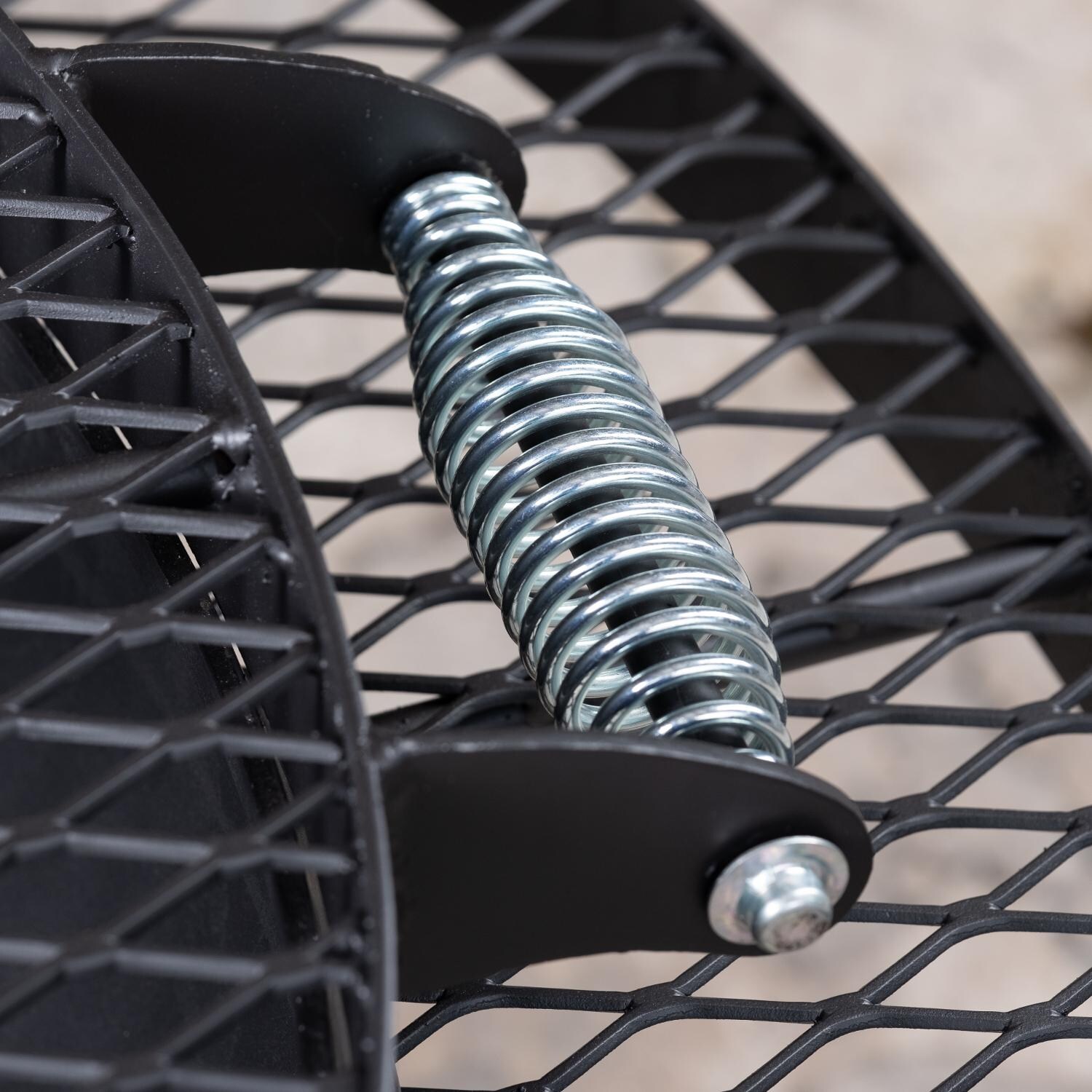 Texas Original Pits Spindletop 30-Inch Round Wood-Burning Fire Pit W/ Removable Grill Grate - FPG-30 - Handle Close Up thumbnail