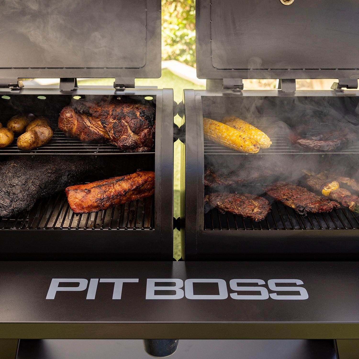 Pit Boss 11013 Charcoal/Pellet Combo Grill - Cooking - Detail