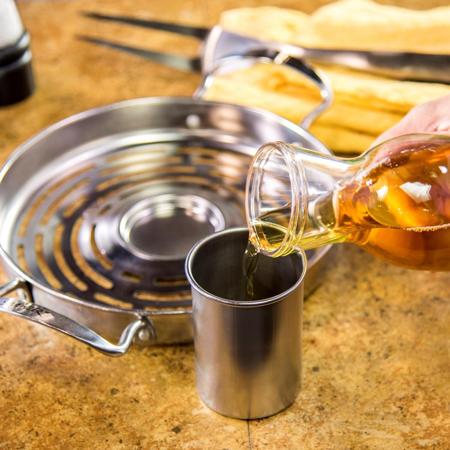 Saber Poultry Roaster - Removable Aluminum Can thumbnail