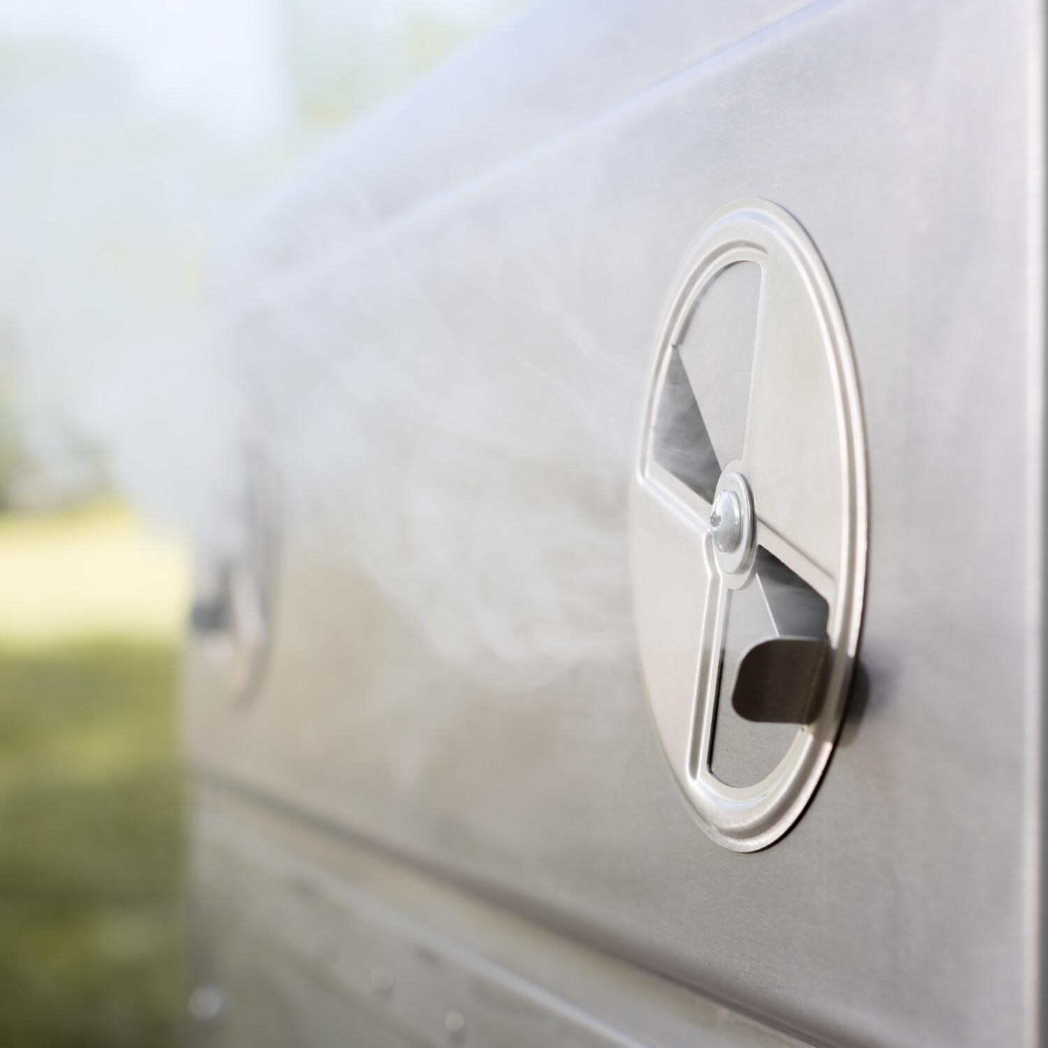 Camp Chef PG24WWSB Woodwind Pro WiFi 24 Inch Pellet Grill - Air Vent Damper - Detail thumbnail