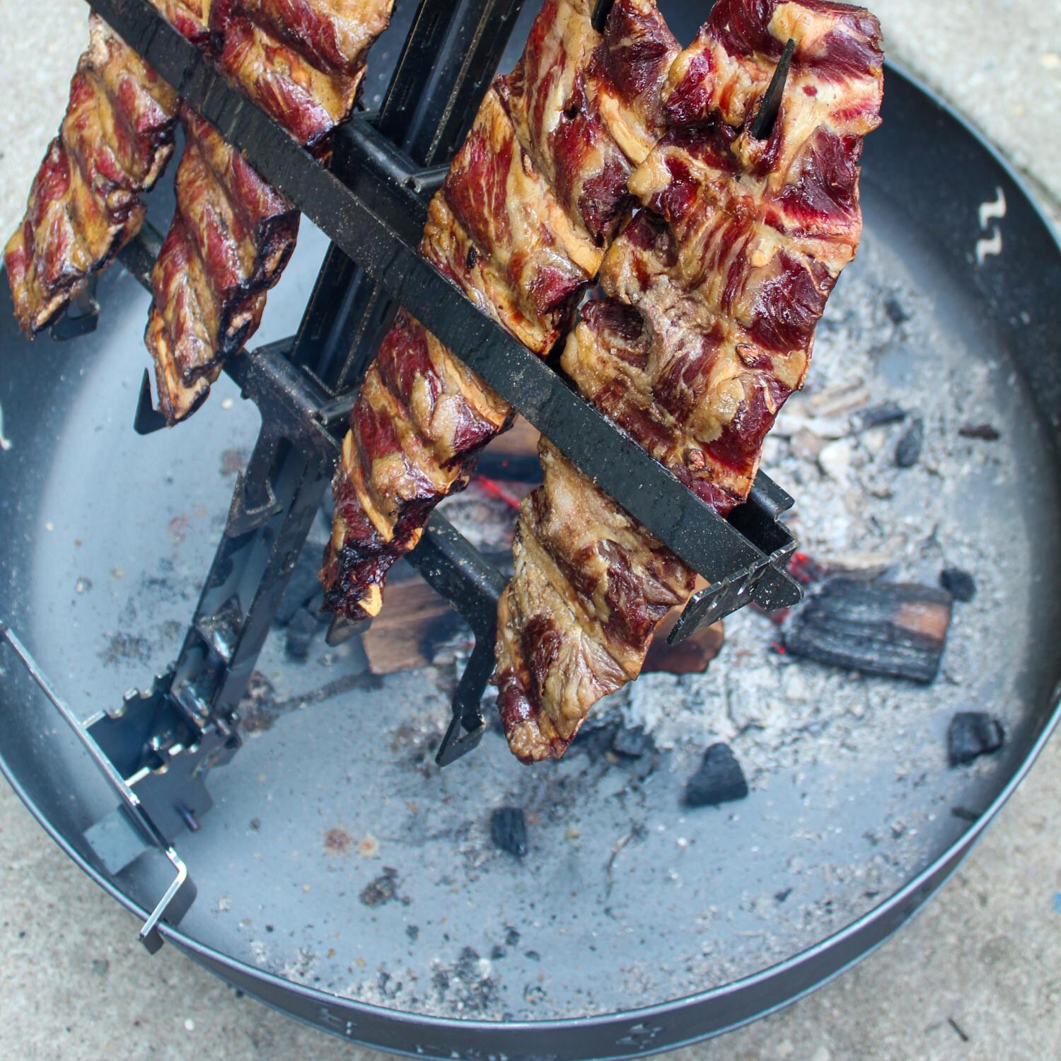 Nuke PATAGONIA Patagonia Wood Firepit and Grill - Overhead View of Pit thumbnail