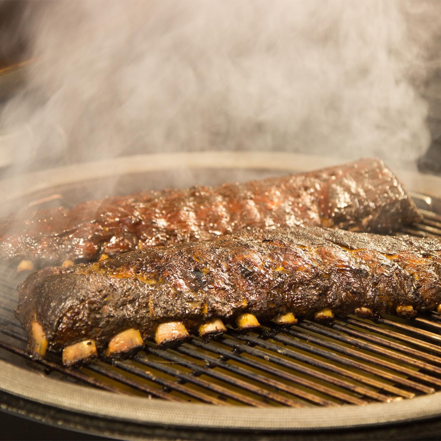 Kamado Joe Classic II KJ23RHC 18-Inch Ceramic Grill - Grilling Ribs thumbnail