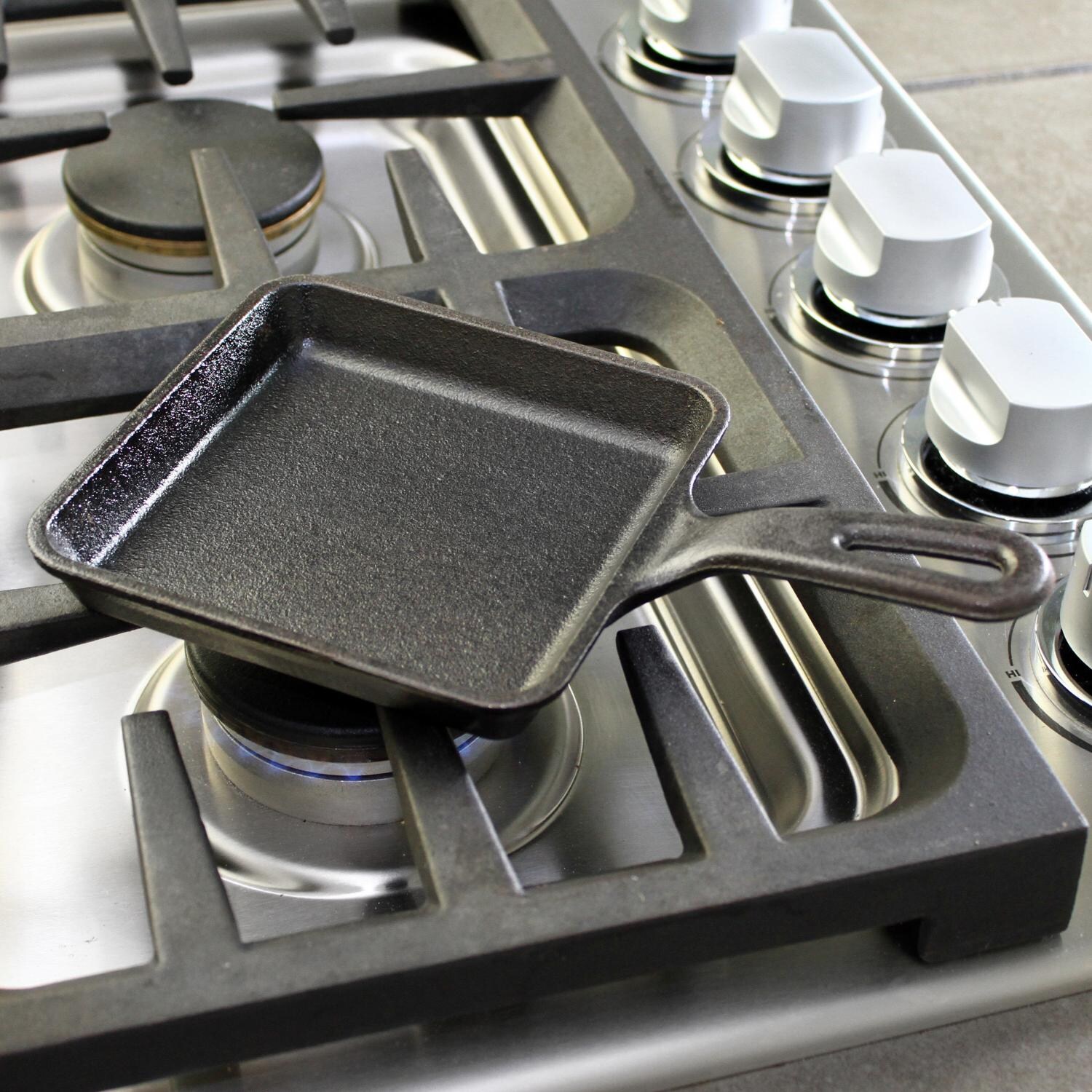 Lodge Skillets Seasoned Cast Iron Wonder Skillet In Use thumbnail