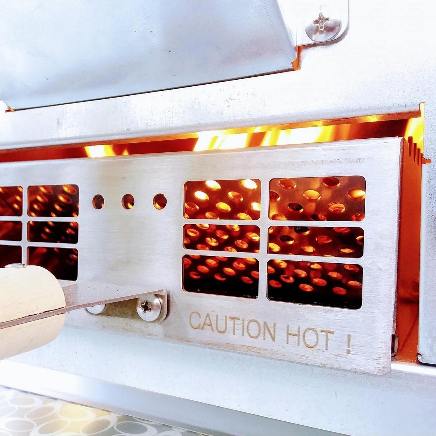 WPPO WKE-01-BLK Le Peppe Portable Eco Wood-Fired Oven w/ Deluxe Peel - Black - Back View - Detail thumbnail