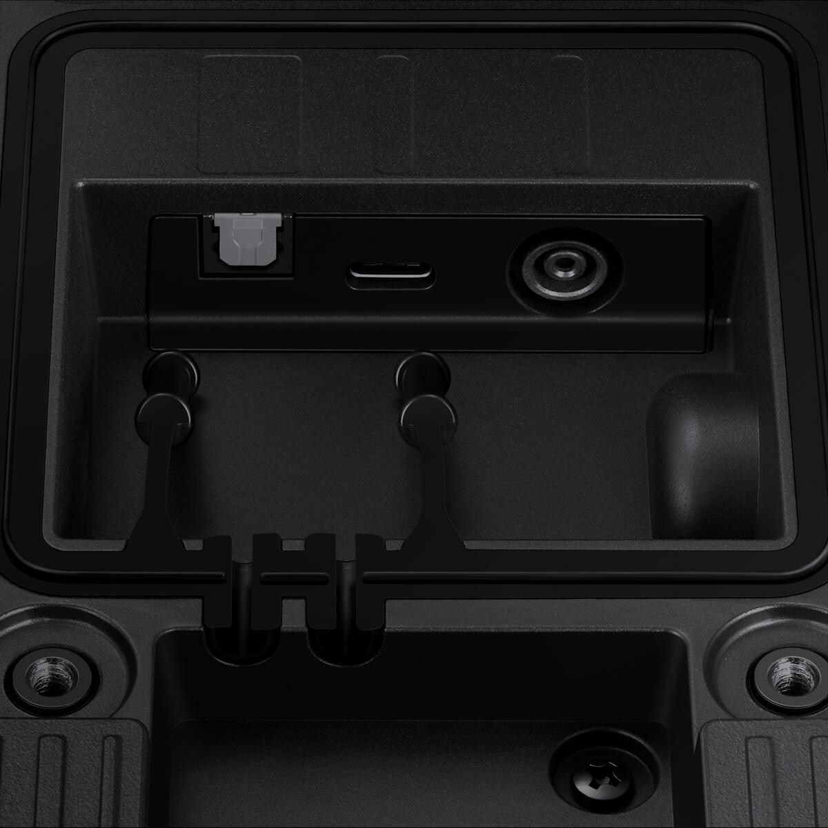 Samsung HW-LST70T The Terrace Weatherproof Soundbar - Connection - Detail thumbnail