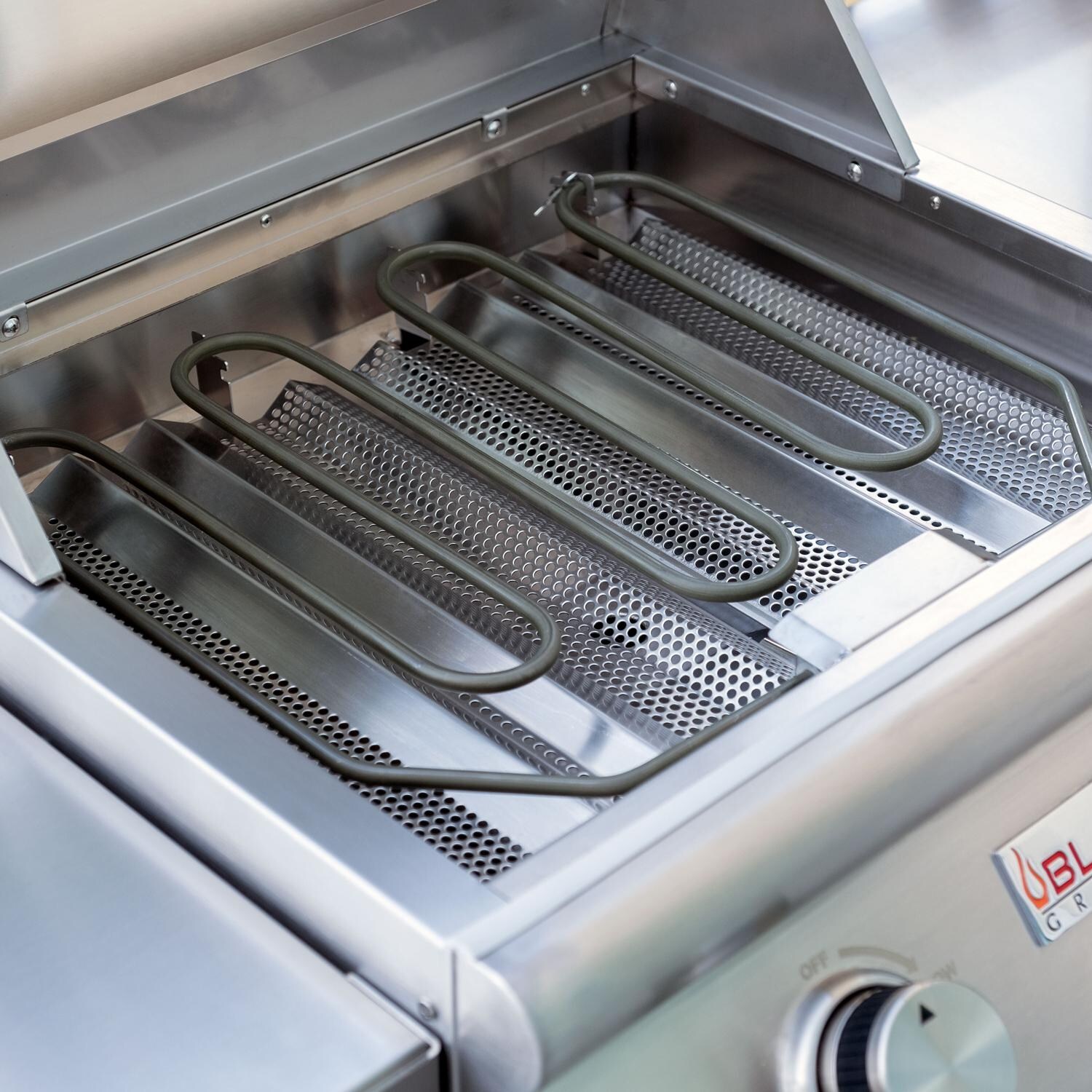 Blaze BLZ-ELEC-21 21-Inch Portable Electric Grill - Full-Width Heating Element thumbnail