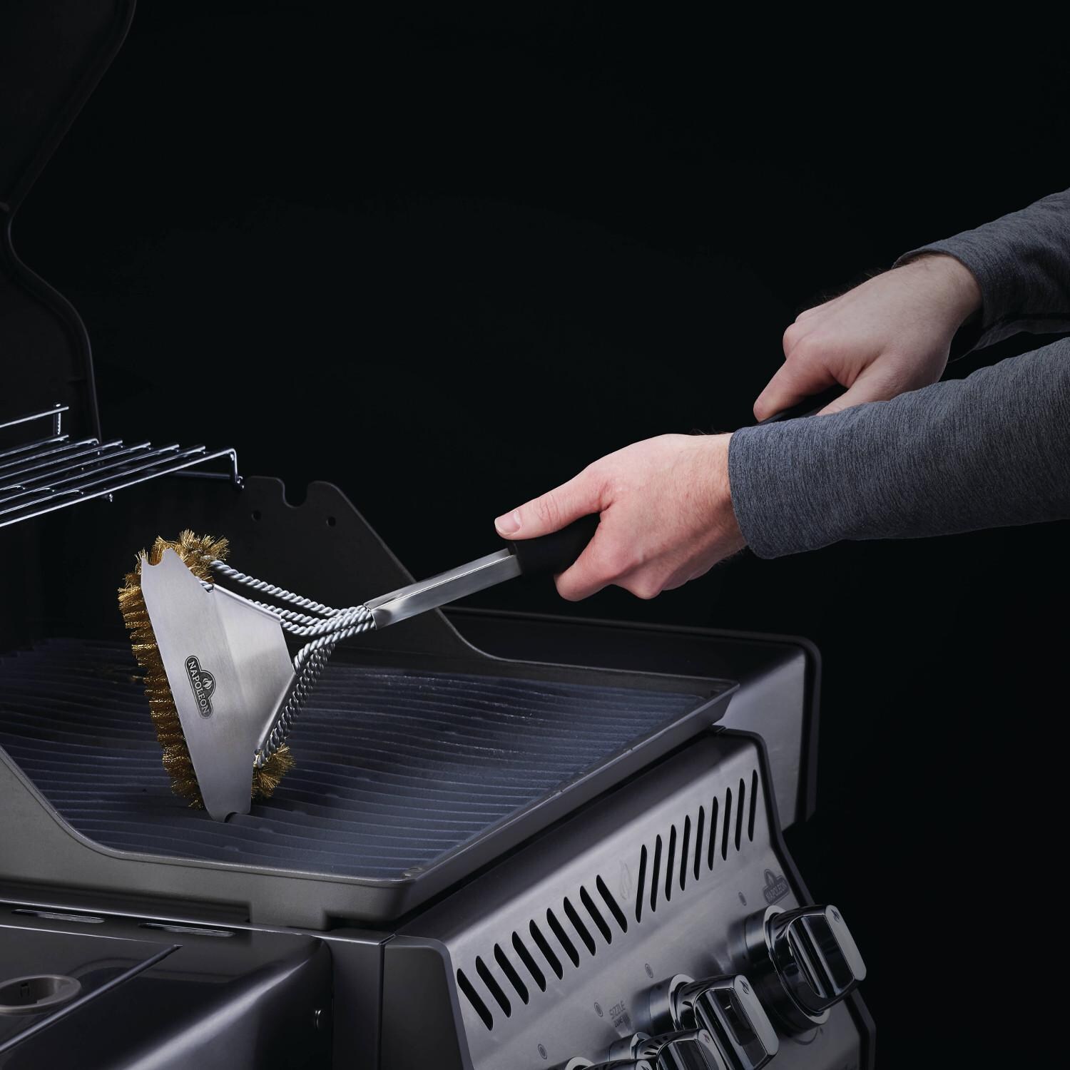 Napoleon TripleRow Grill Brush W/ Brass Bristles 62058 BBQGuys