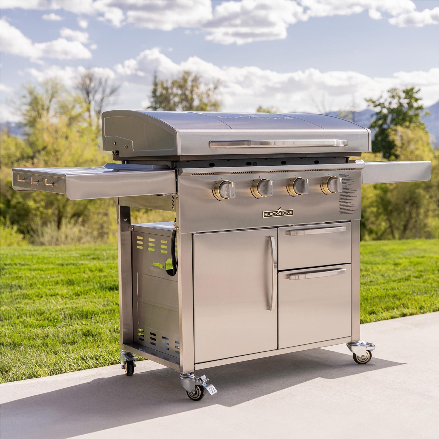 Blackstone 6008 Select 36-Inch Griddle W/ Cabinet - Lifestyle