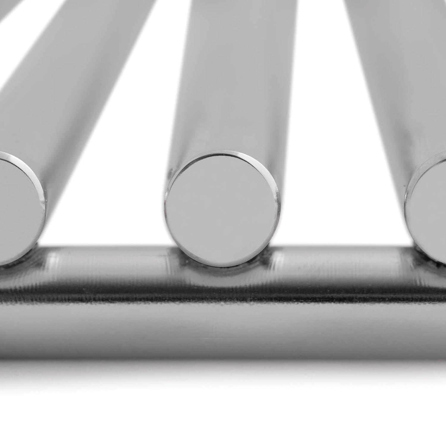 Broil King 958944 Regal S590 PRO IR 32-Inch Propane Grill - Grill Grates - Detail thumbnail