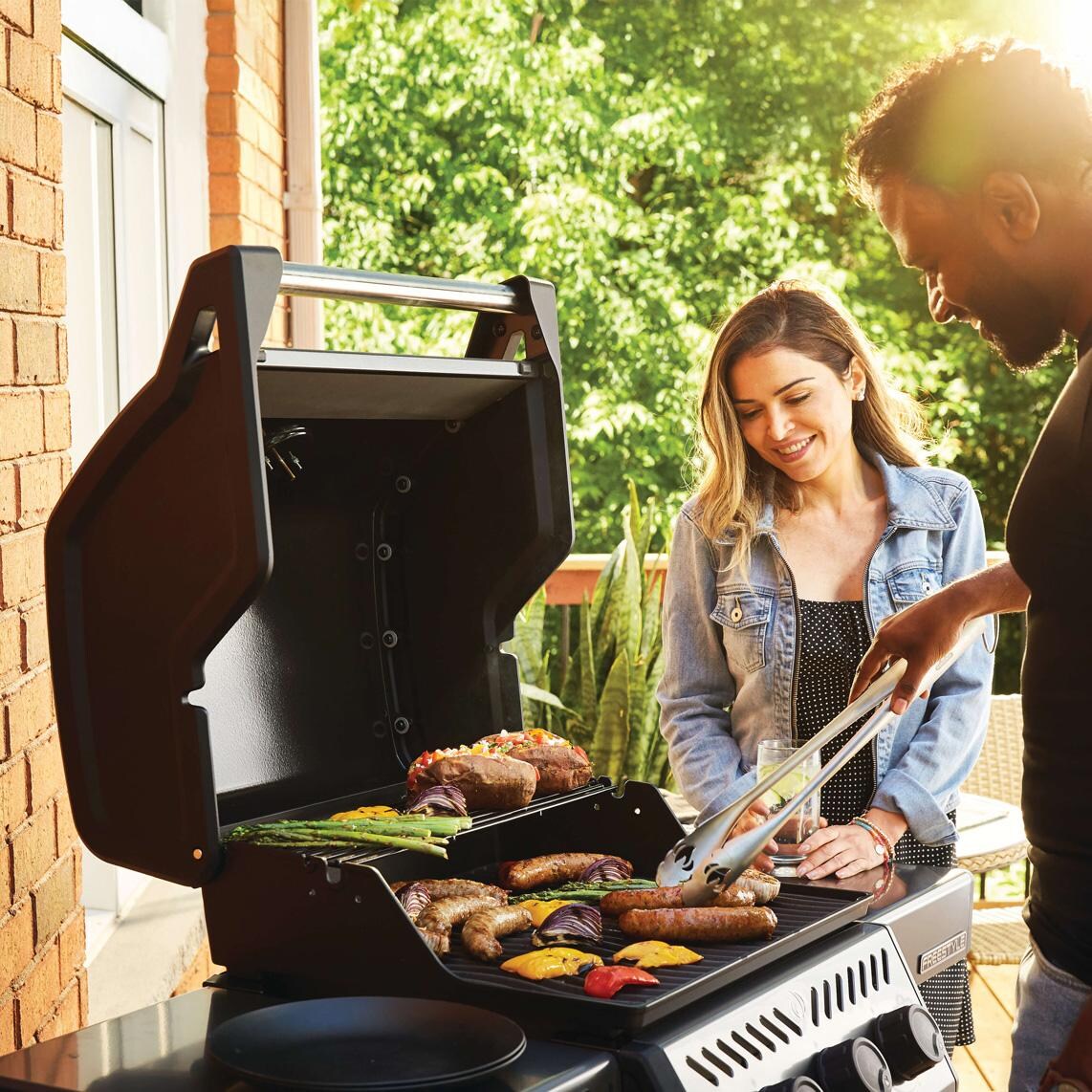 Napoleon F365DNGT Freestyle 365 3 Burner Natural Gas Grill - Graphite Grey - Cooking Up Close - Lifestyle thumbnail