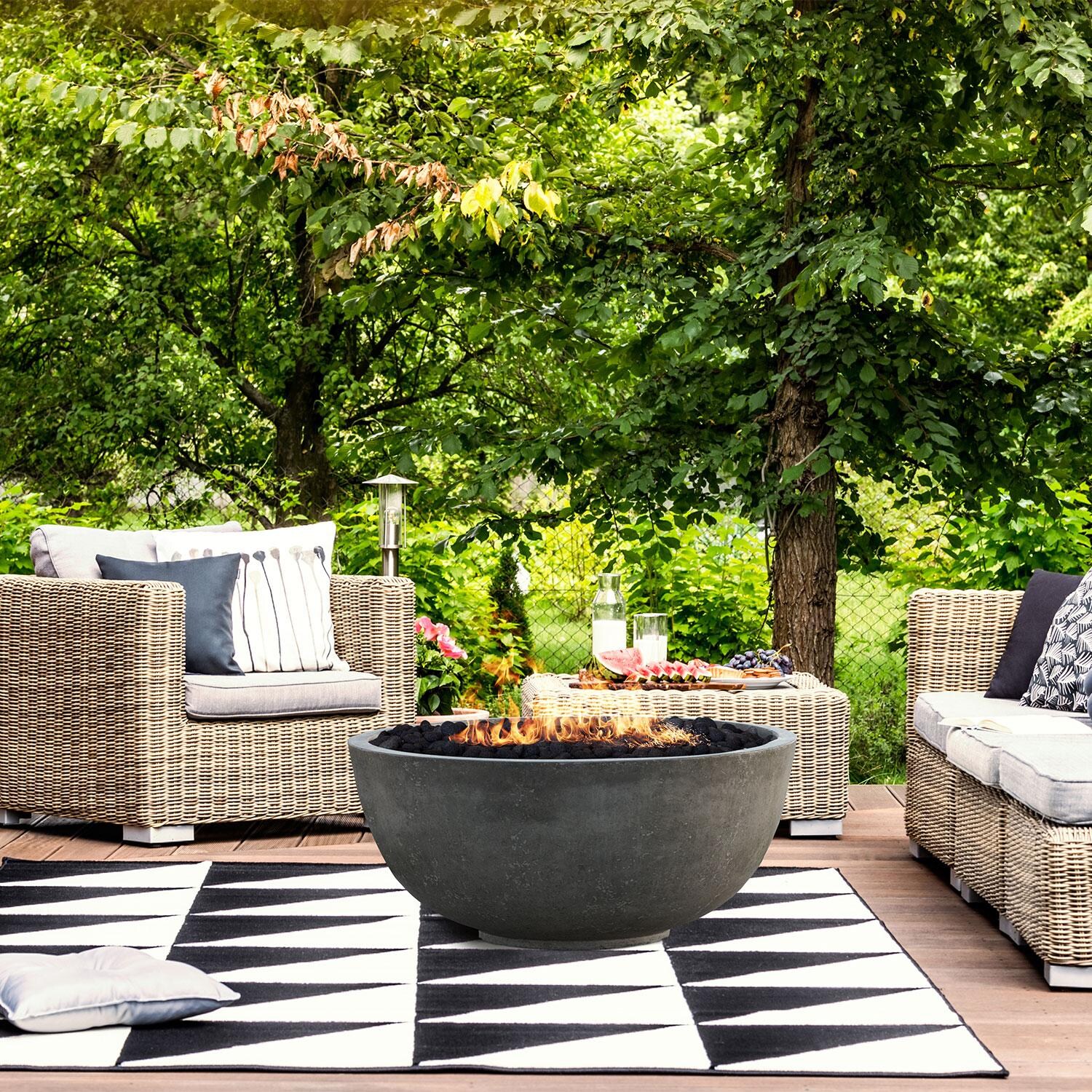 39-in Round Concrete Natural Gas Fire Bowl in Gray by XO Appliance - Patio Setting - Lifestyle thumbnail