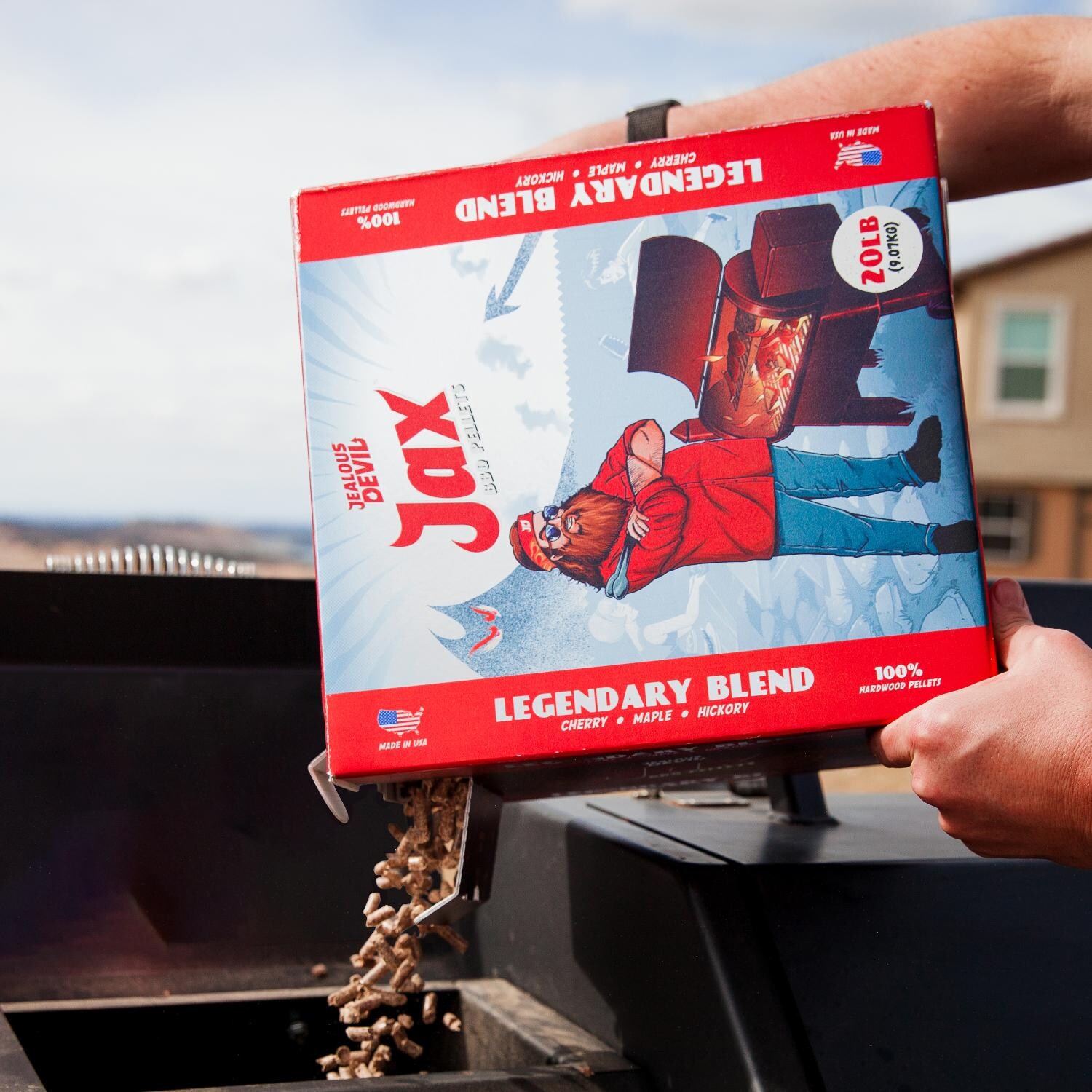 Jealous Devil - JDJAXLEGEND20 - Jax Hardwood BBQ Pellets - Legendary Blend - Pouring thumbnail