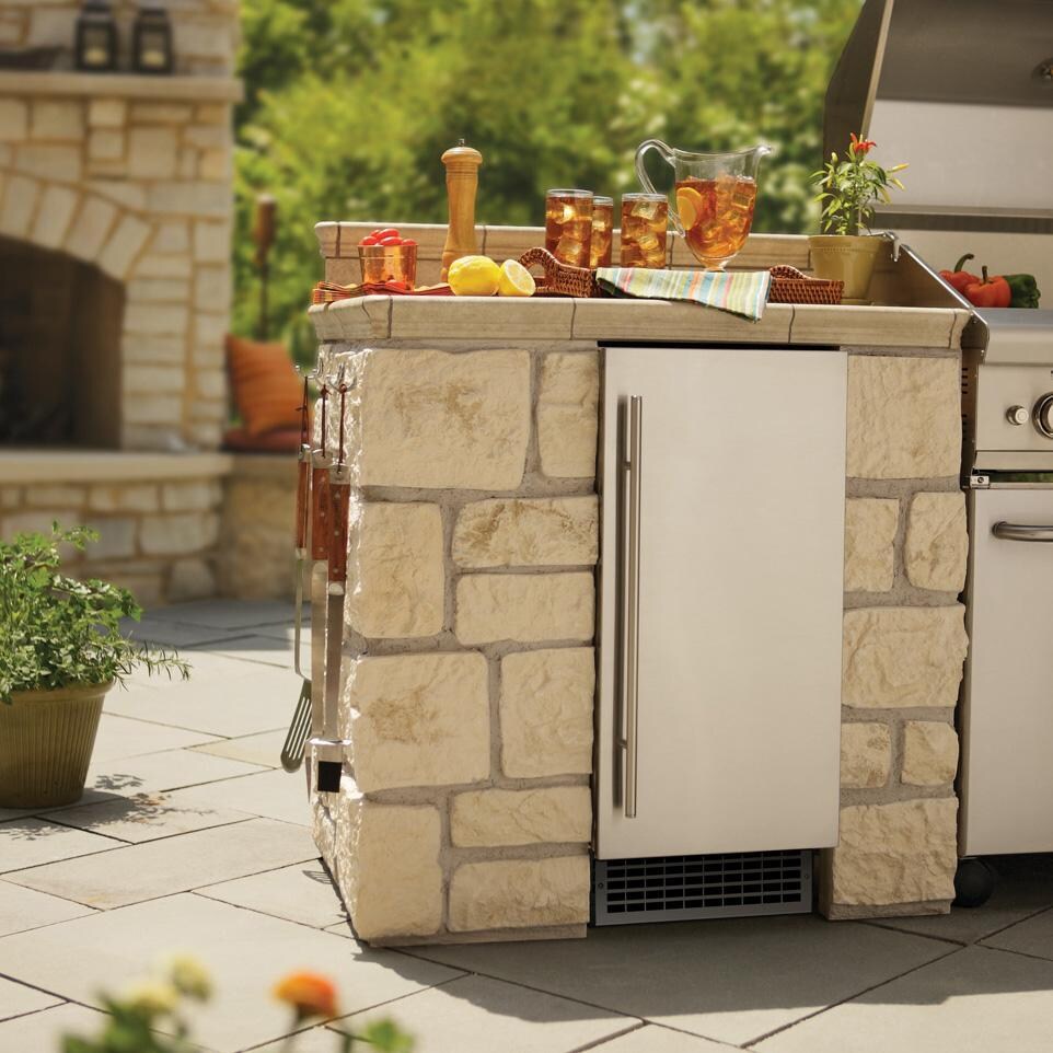 Scotsman SRCG065A-1SS 15-in 65 Lb. Ice Maker - Stainless Steel - Installed Outside - Lifestyle thumbnail