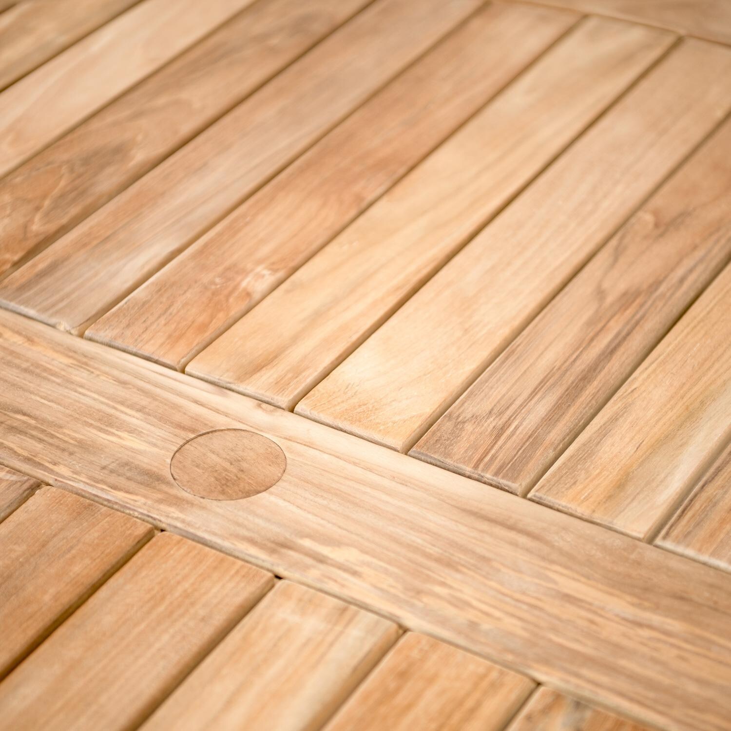 Teak + Table Havana/Friday Pedestal 48 Inch 5 Piece - Table Detail - Detail thumbnail